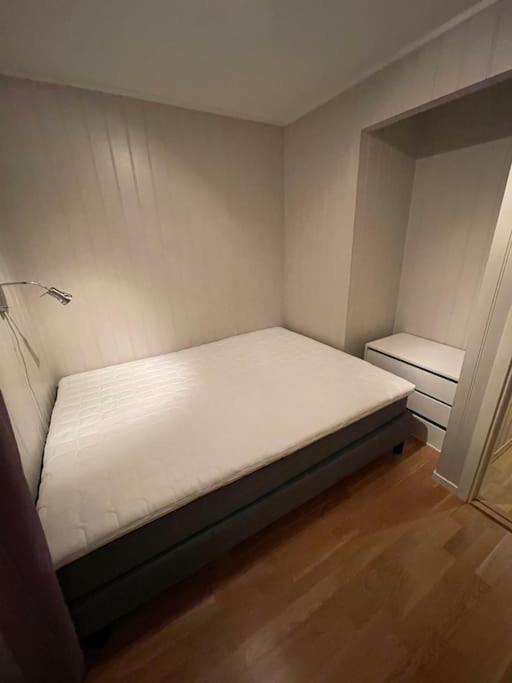 Skjomtind - Modern Apartment With Free Parking Нарвик Екстериор снимка